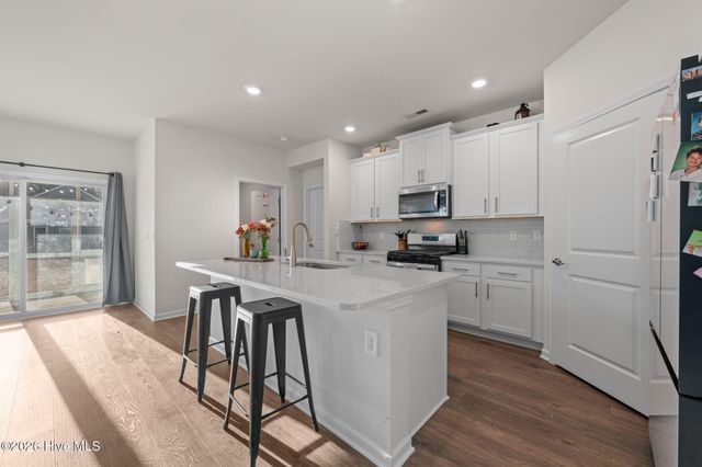 5016 Cinnamon Run, New Bern, NC 28562