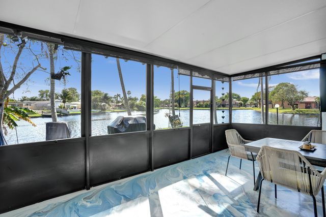 8992 Palm Tree Lane 8992, Pembroke Pines, FL 33024