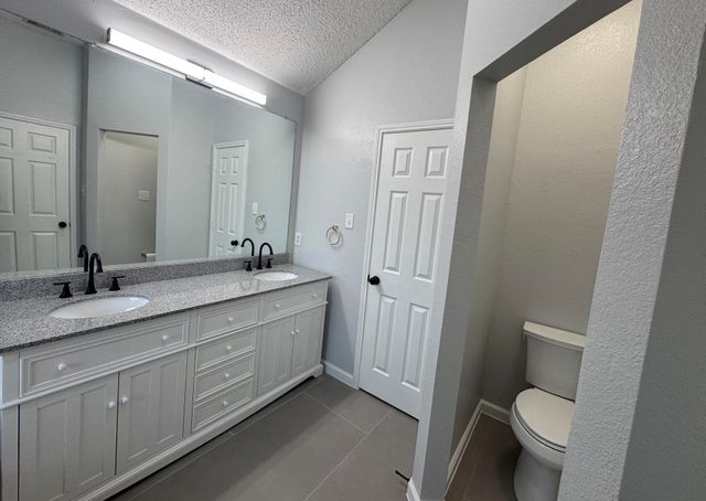 5616 Indian Hill Drive, Arlington, TX 76018
