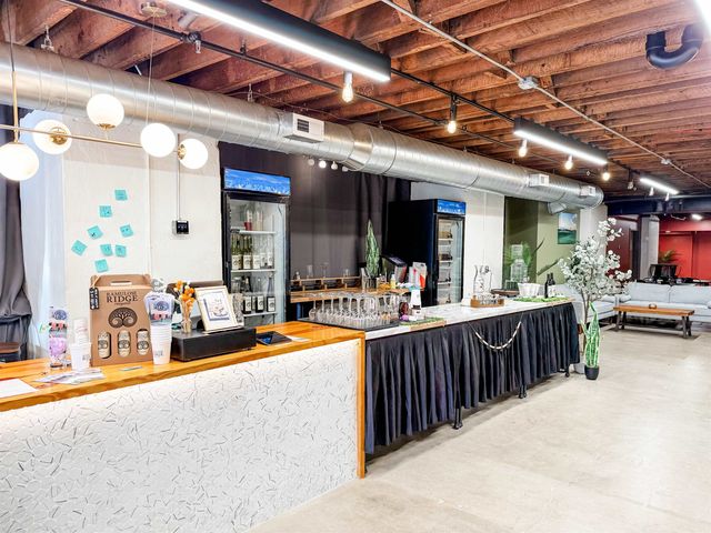 110 W JOHNSON, Staunton, VA 24401