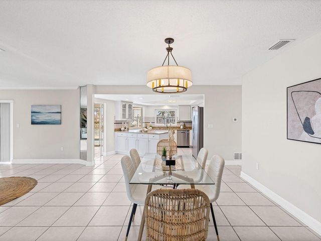 441 PALM ISLAND NE, Clearwater, FL 33767