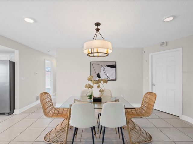 441 PALM ISLAND NE, Clearwater, FL 33767