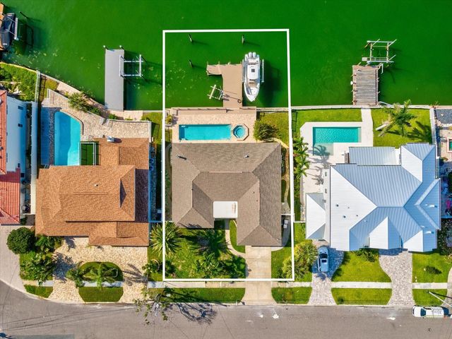 441 PALM ISLAND NE, Clearwater, FL 33767