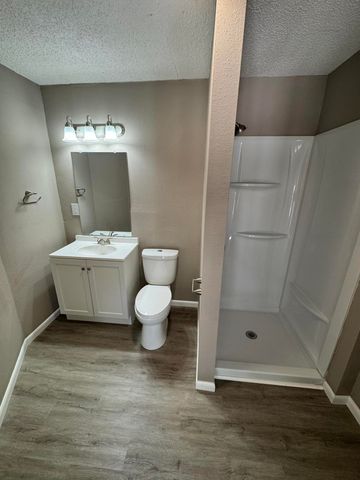 614 W Kerr Street, Springfield, MO 65803