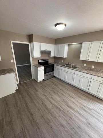 614 W Kerr Street, Springfield, MO 65803