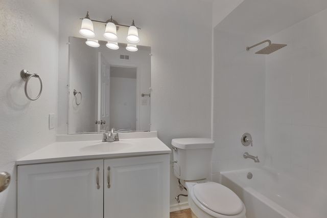 2905 Joymeadow Drive, Fort Worth, TX 76123