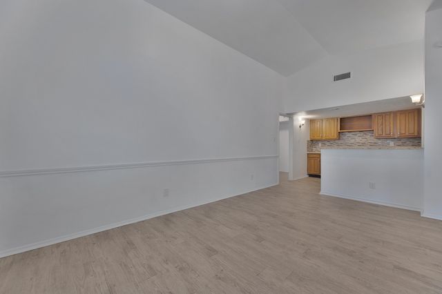 2905 Joymeadow Drive, Fort Worth, TX 76123