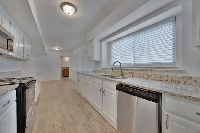 2905 Joymeadow Drive, Fort Worth, TX 76123