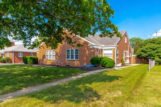 2832 Mt Holyoke Road, D, Columbus, OH 43221