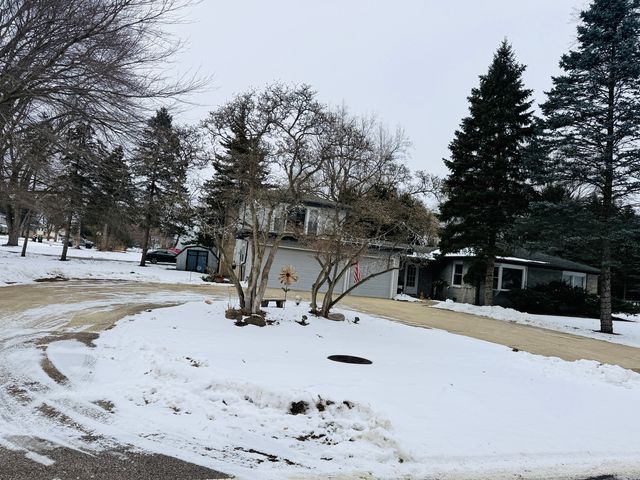 30W440 Whitney Road, West Chicago, IL 60185