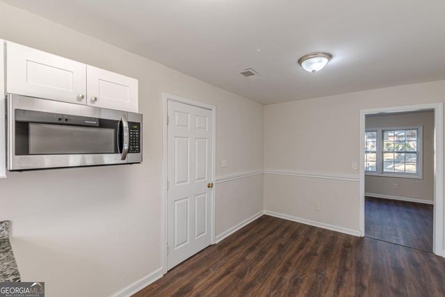 57 Macon Place SE, Atlanta, GA 30354