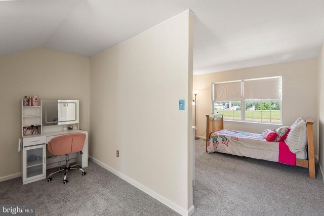 923 CHESTER DR, Pottstown, PA 19465