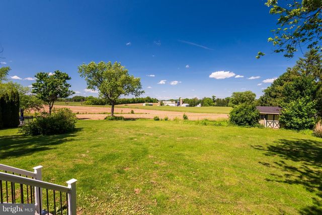 923 CHESTER DR, Pottstown, PA 19465