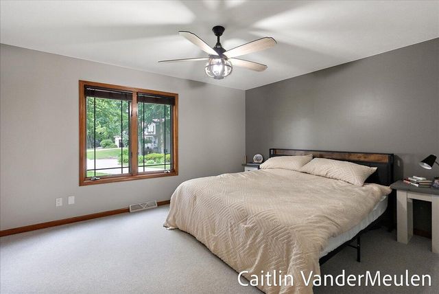 11484 Cameron Avenue, Allendale, MI 49401