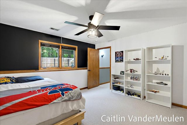 11484 Cameron Avenue, Allendale, MI 49401