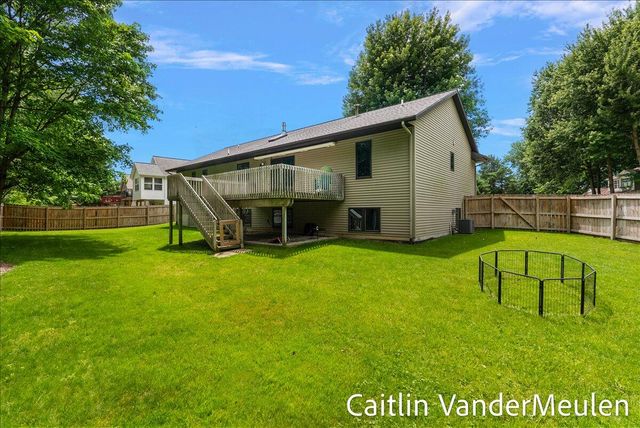 11484 Cameron Avenue, Allendale, MI 49401