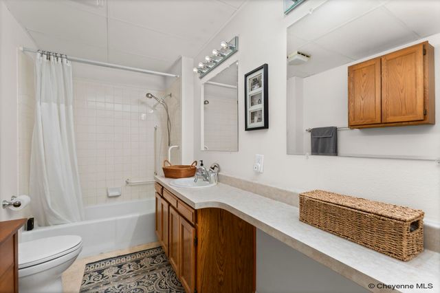 1818 Evans Ave Apt 7, Cheyenne, WY 82001