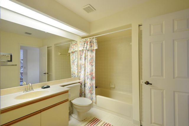 896 Windermere Way, Palm Beach Gardens, FL 33418