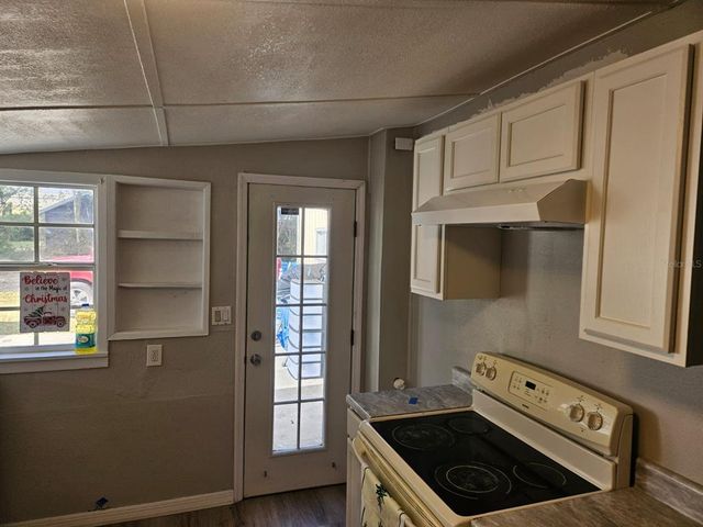 721 LANGSTON AVENUE, Haines City, FL 33844