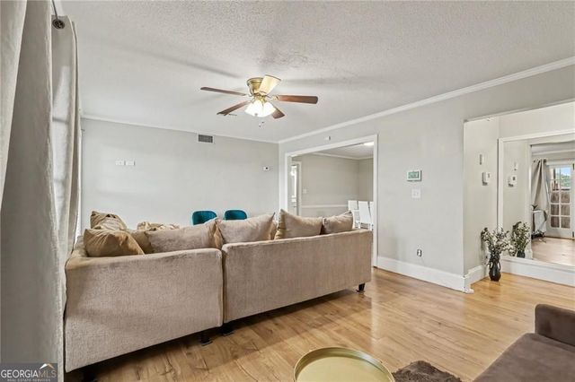 129 Rue Fontaine, Lithonia, GA 30038
