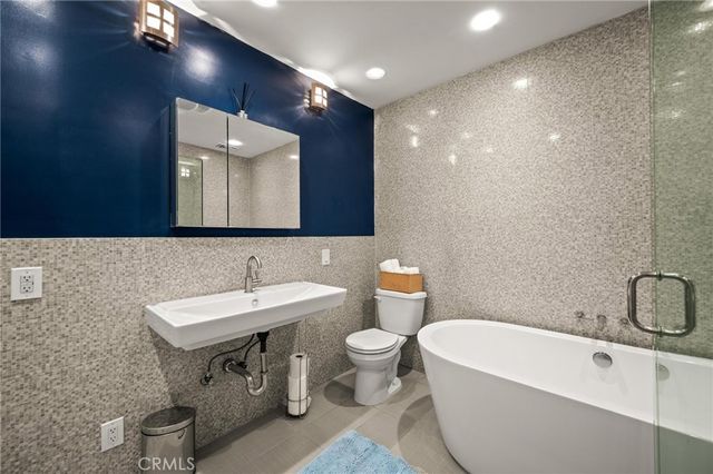 3441 Virginia Road, Los Angeles, CA 90016