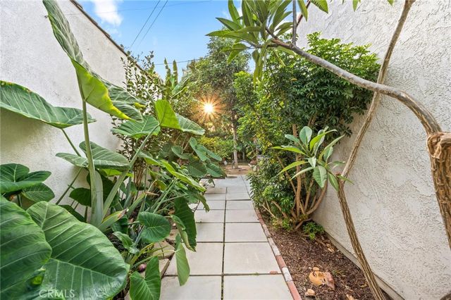 3441 Virginia Road, Los Angeles, CA 90016