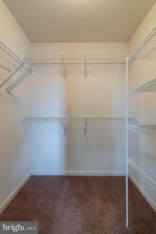 14 OAKGROVE LN, Millersville, PA 17551