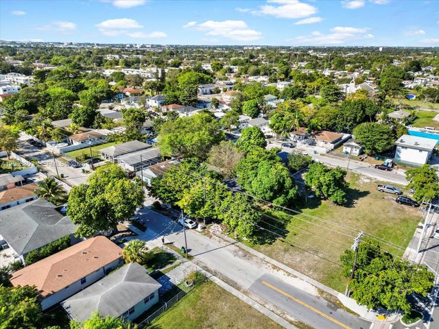 1829 NW 62nd Terrace, Miami, FL 33147