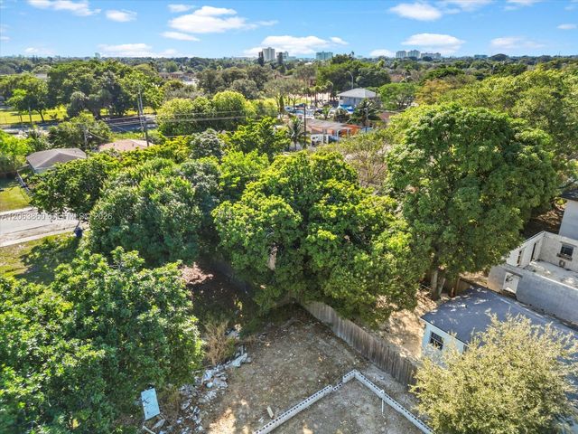 1829 NW 62nd Terrace, Miami, FL 33147
