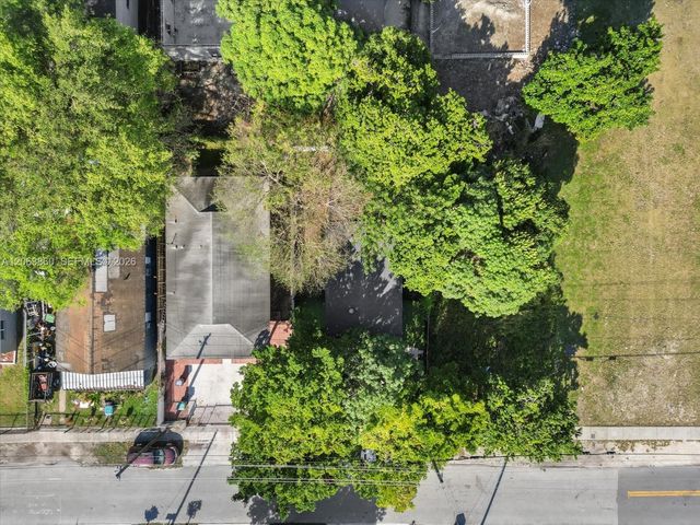 1829 NW 62nd Terrace, Miami, FL 33147