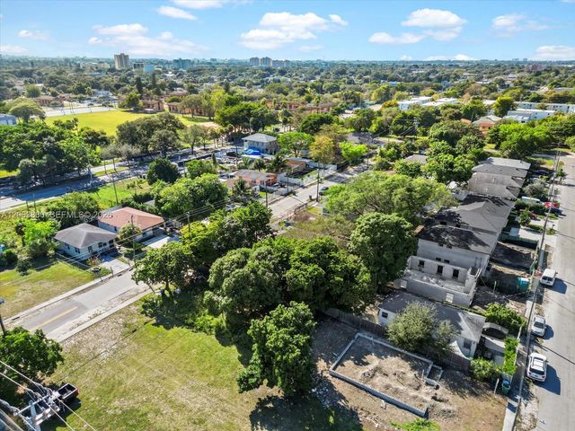 1829 NW 62nd Terrace, Miami, FL 33147