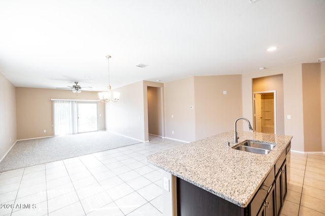 30254 N OCOTILLO Drive, Florence, AZ 85132