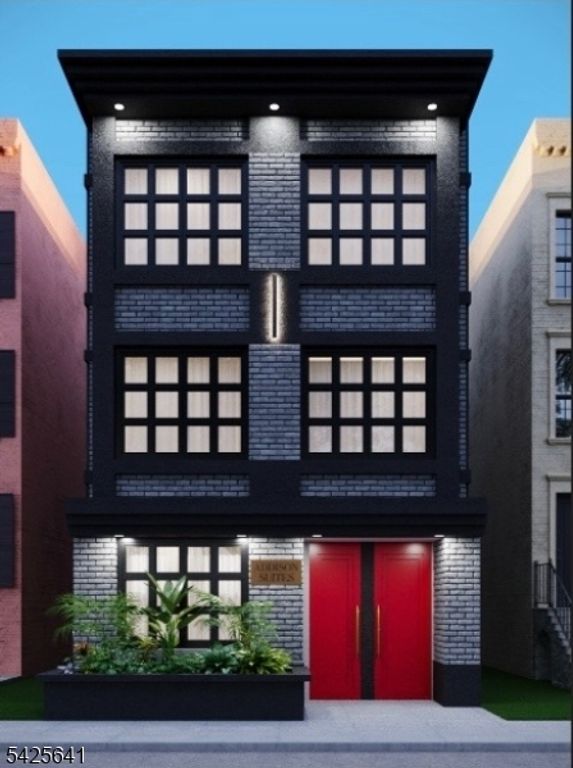 9 Minerva St 2, Jersey City, NJ 07304