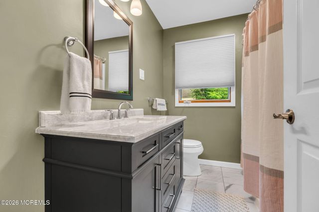 733 Harmony Road, North Middletown, NJ 07748