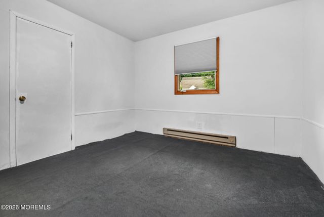 733 Harmony Road, North Middletown, NJ 07748