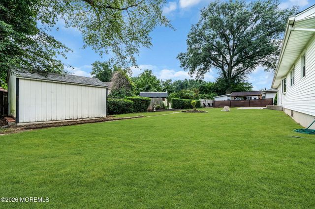 733 Harmony Road, North Middletown, NJ 07748