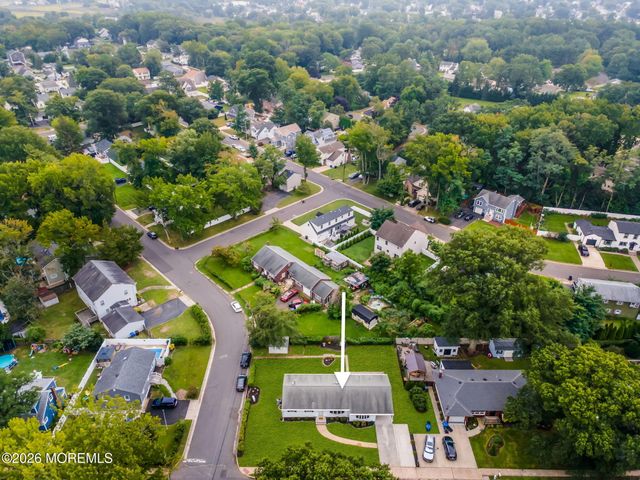 733 Harmony Road, North Middletown, NJ 07748