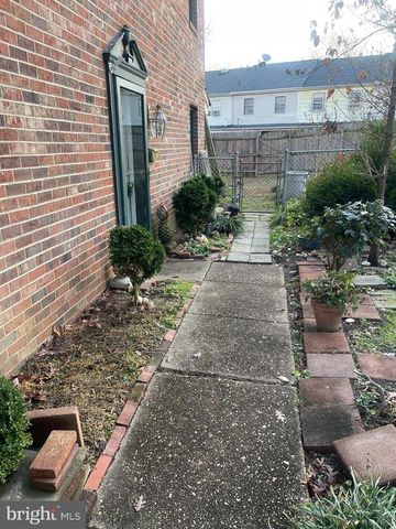 727 OLDE GREENWICH CIR, Fredericksburg, VA 22408