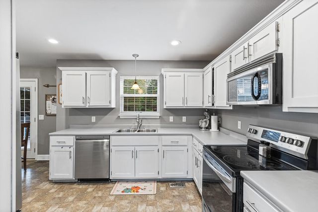 6951 Glen Cove Road, Ooltewah, TN 37363