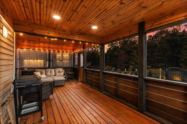 6951 Glen Cove Road, Ooltewah, TN 37363