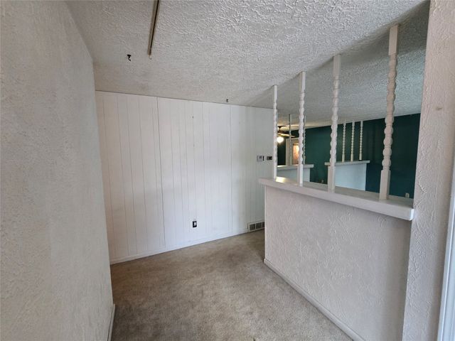 4720 LAWNDALE Drive, Erie, PA 16506