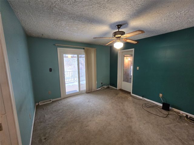 4720 LAWNDALE Drive, Erie, PA 16506