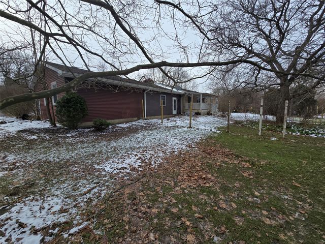 4720 LAWNDALE Drive, Erie, PA 16506