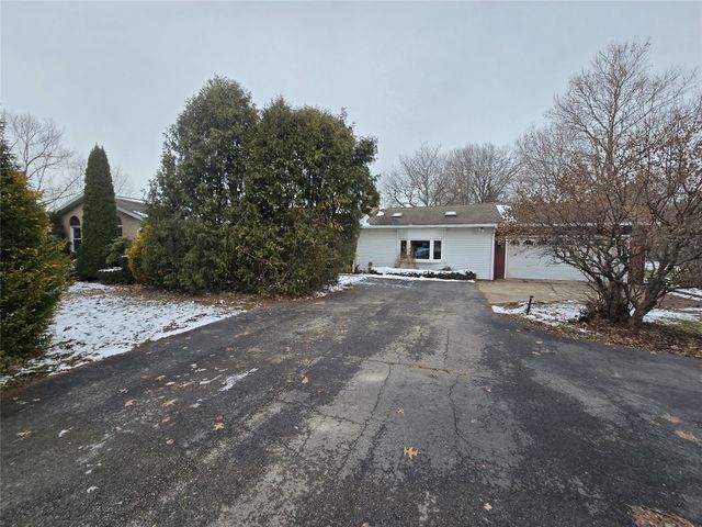4720 LAWNDALE Drive, Erie, PA 16506