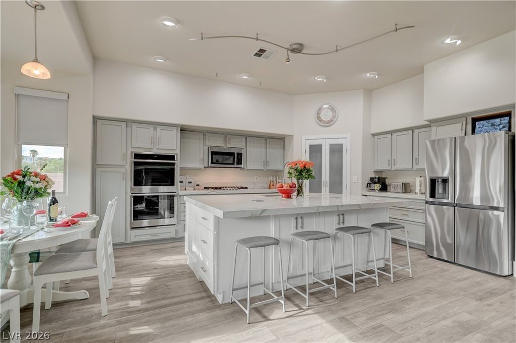135 East Mesa Verde Lane, Las Vegas, NV 89123 — photo 5