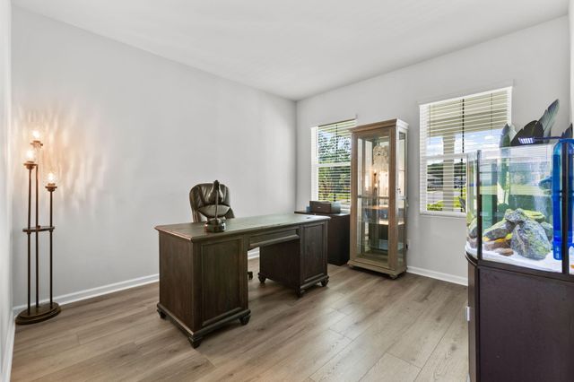 222 W Bradford Pointe Drive, Summerville, SC 29486