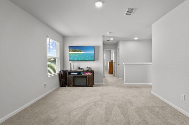 222 W Bradford Pointe Drive, Summerville, SC 29486