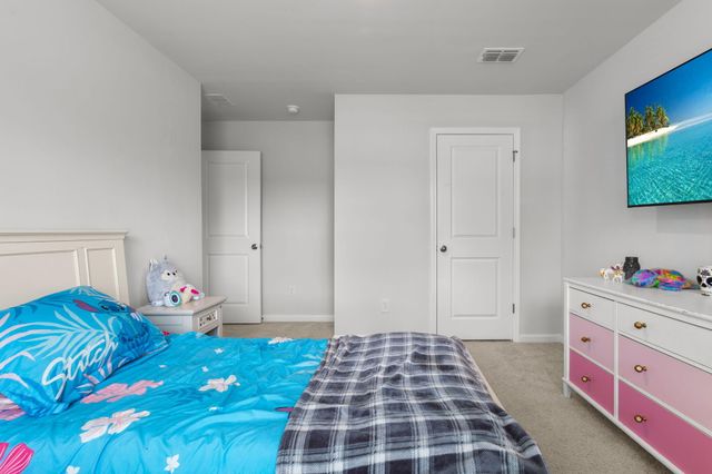222 W Bradford Pointe Drive, Summerville, SC 29486