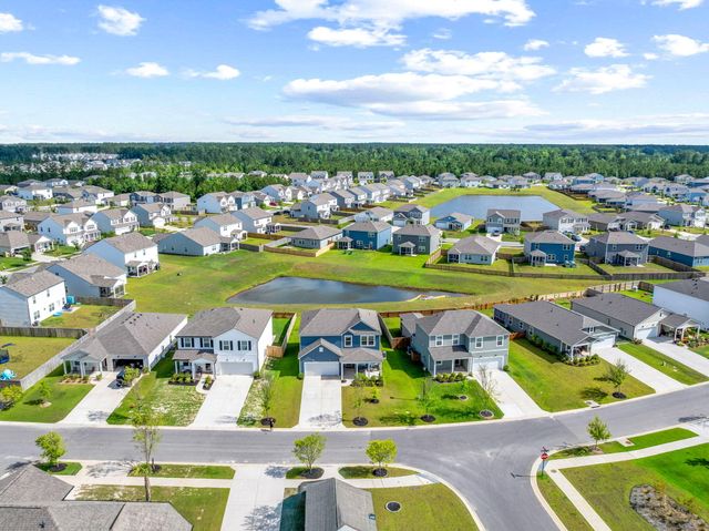 222 W Bradford Pointe Drive, Summerville, SC 29486