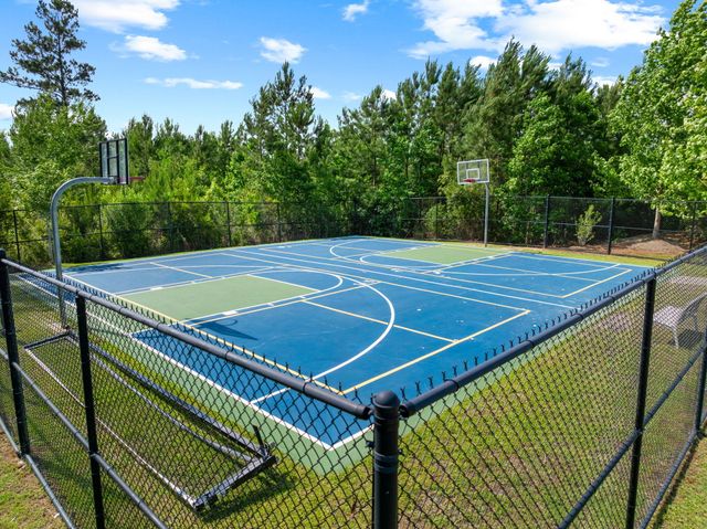 222 W Bradford Pointe Drive, Summerville, SC 29486